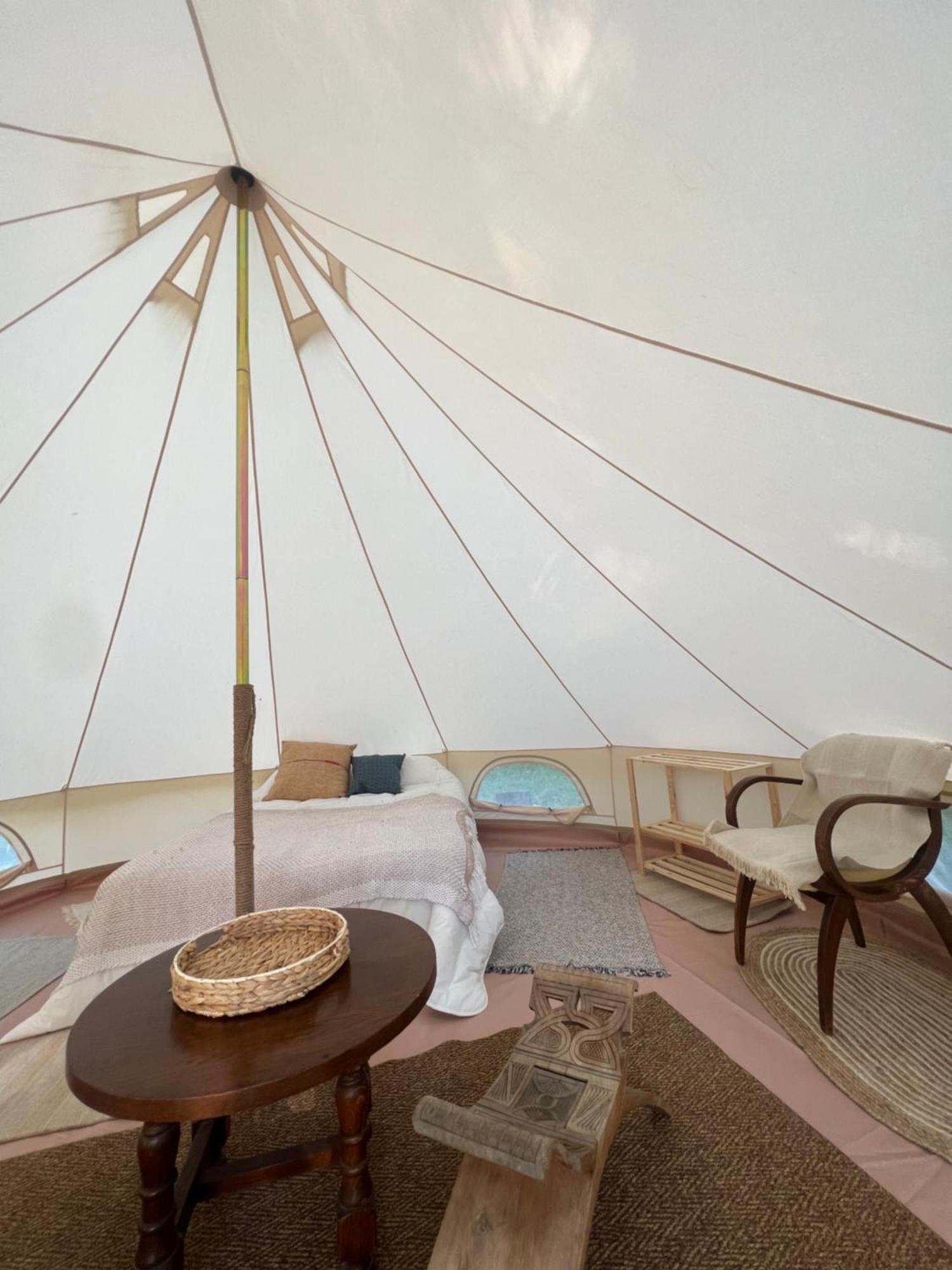 Tente Lodge En Pleine Nature Sumène المظهر الخارجي الصورة
