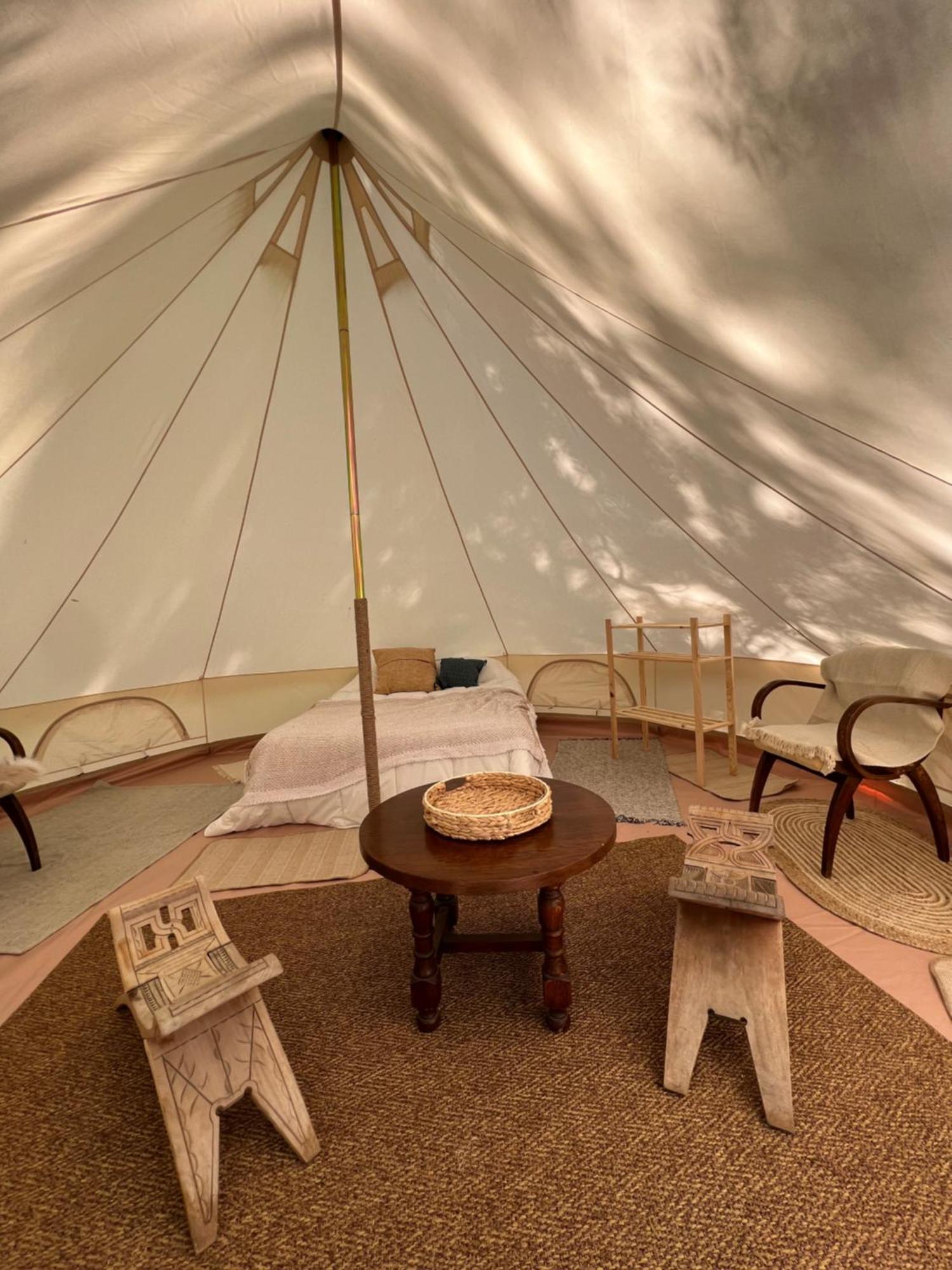 Tente Lodge En Pleine Nature Sumène المظهر الخارجي الصورة